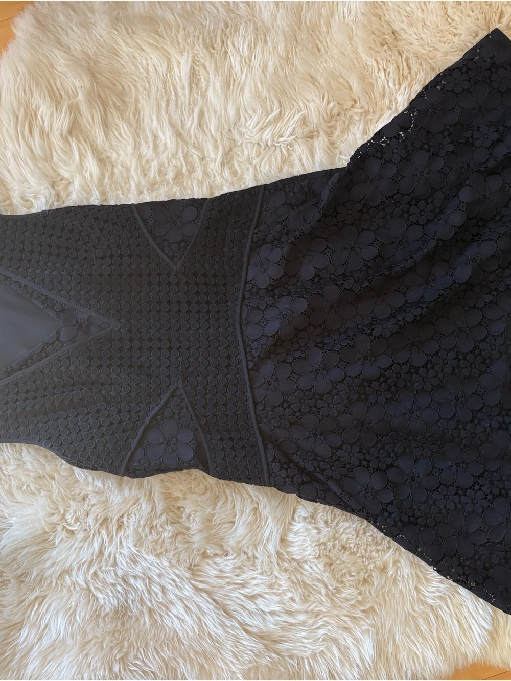 Diane Von Furstenberg Black Lace V-Neck Women's Dress